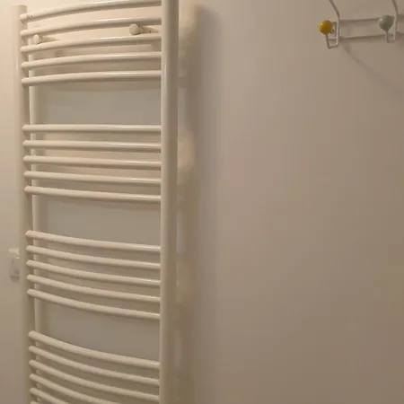 2 Piece Sur Les Hauteurs Apartment